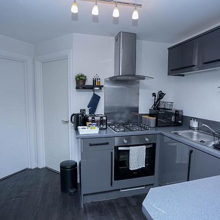 Nest Easy - Derngate Basement Appartement Northampton Buitenkant foto