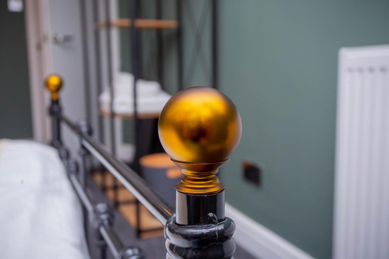 Nest Easy - Derngate Basement Appartement Northampton Buitenkant foto